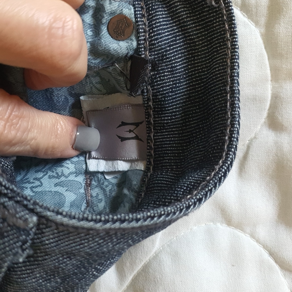 Monarchy Jeans - Picture 8 of 8